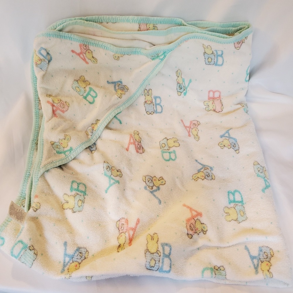 Carters B A B Y Dots Bunny Hooded Hood Terry Cloth Baby Bath Towel‎ Green